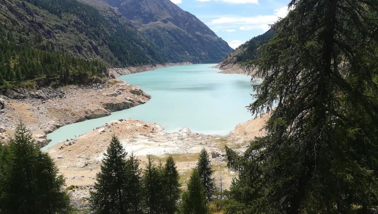 Casa Lucy Leilighet Aosta Eksteriør bilde